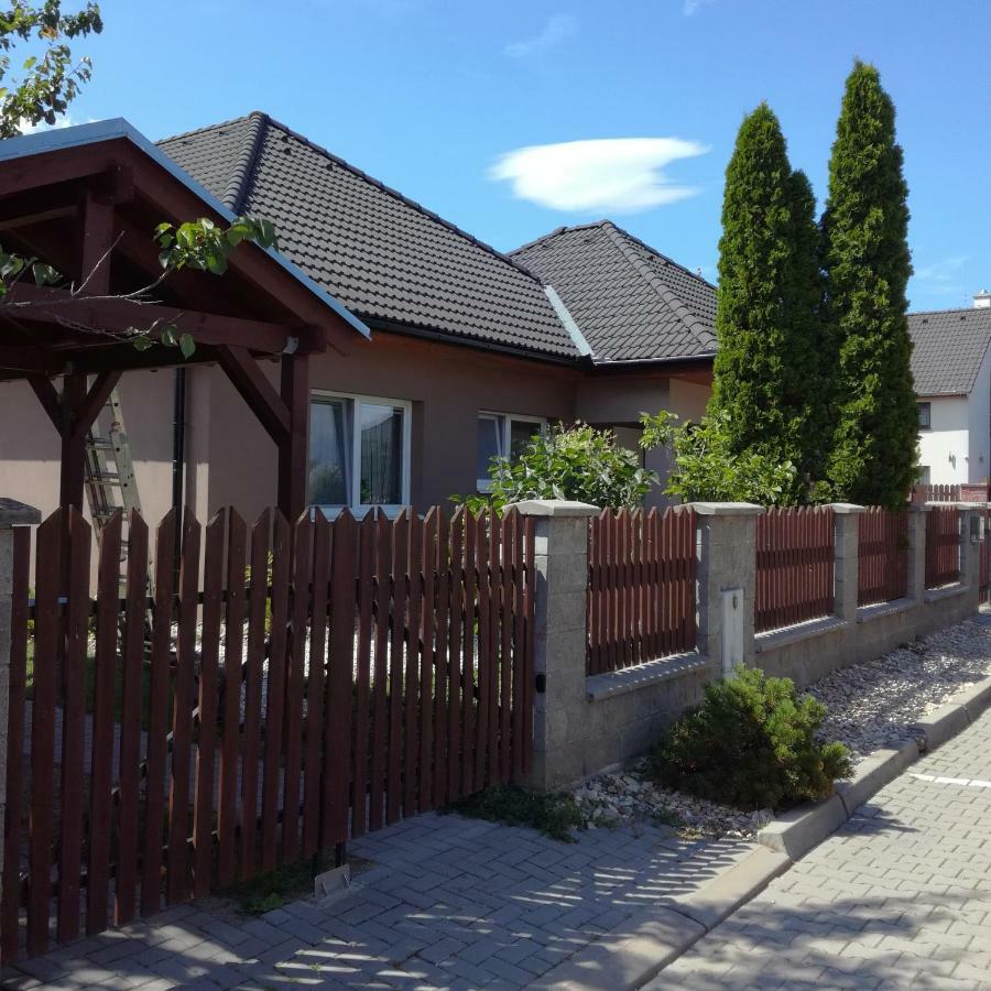 Ji Apartment Modřice Exteriér fotografie